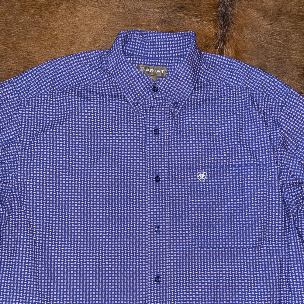 Ariat Men's Long Sleeve Navy Geometric Button Down Shirt